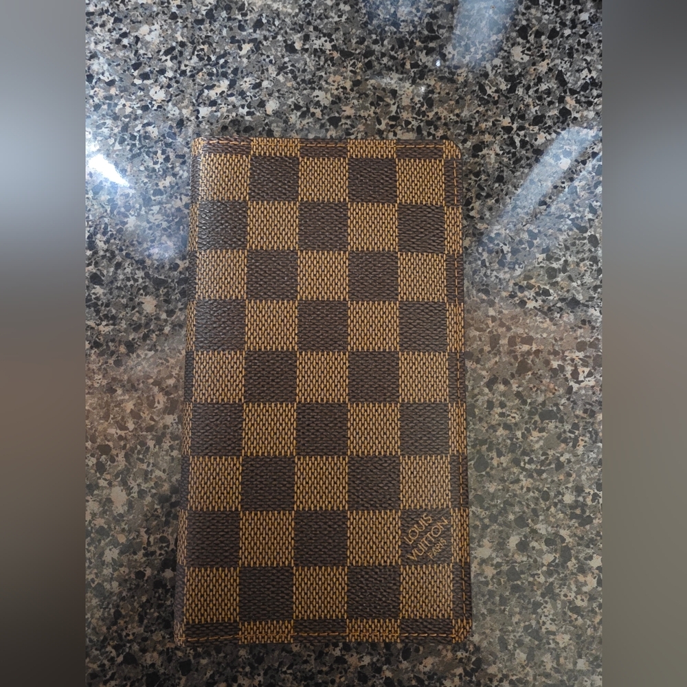 LV damier ebene bifold wallet